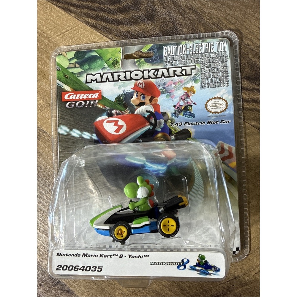 Carrera GO!!! 64035 Nintendo Mario Kart 8 - Yoshi 1/43 Slot Car NEW Pkg Damage